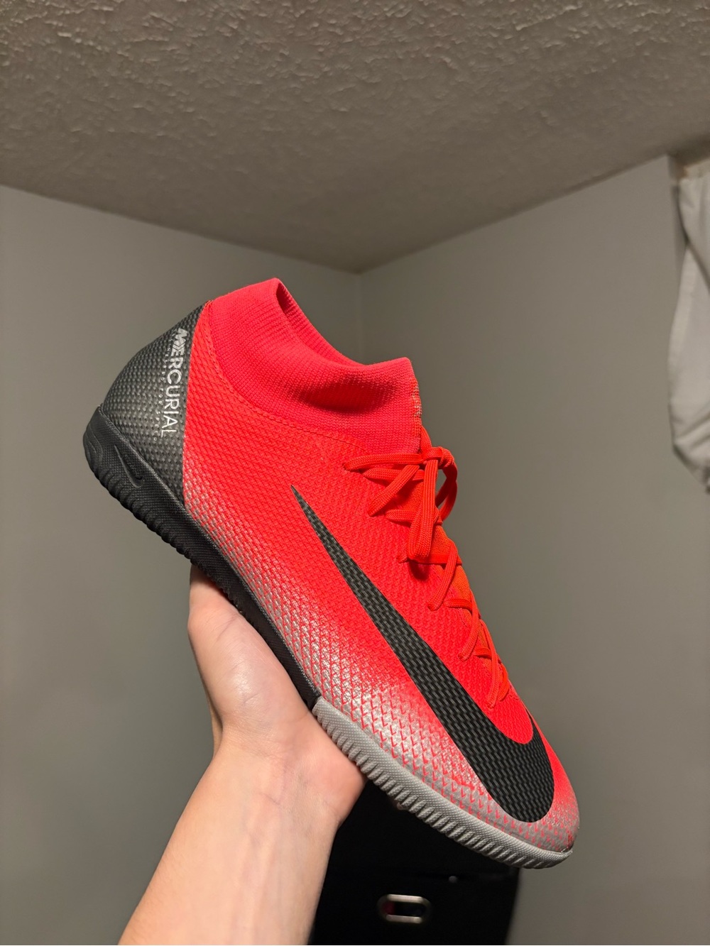 Nike SuperFly 6 Elite CR7 IC Chapter 7 Crimson Chrome Men’s AJ3571-600 Size 10US
